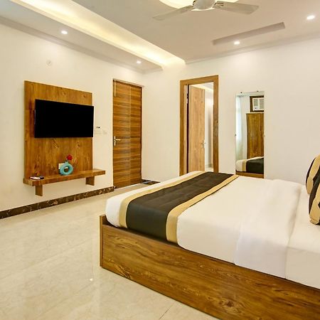 Hotel The Emporio Grand Near Vaishali Metro Station Ghaziabad Luaran gambar