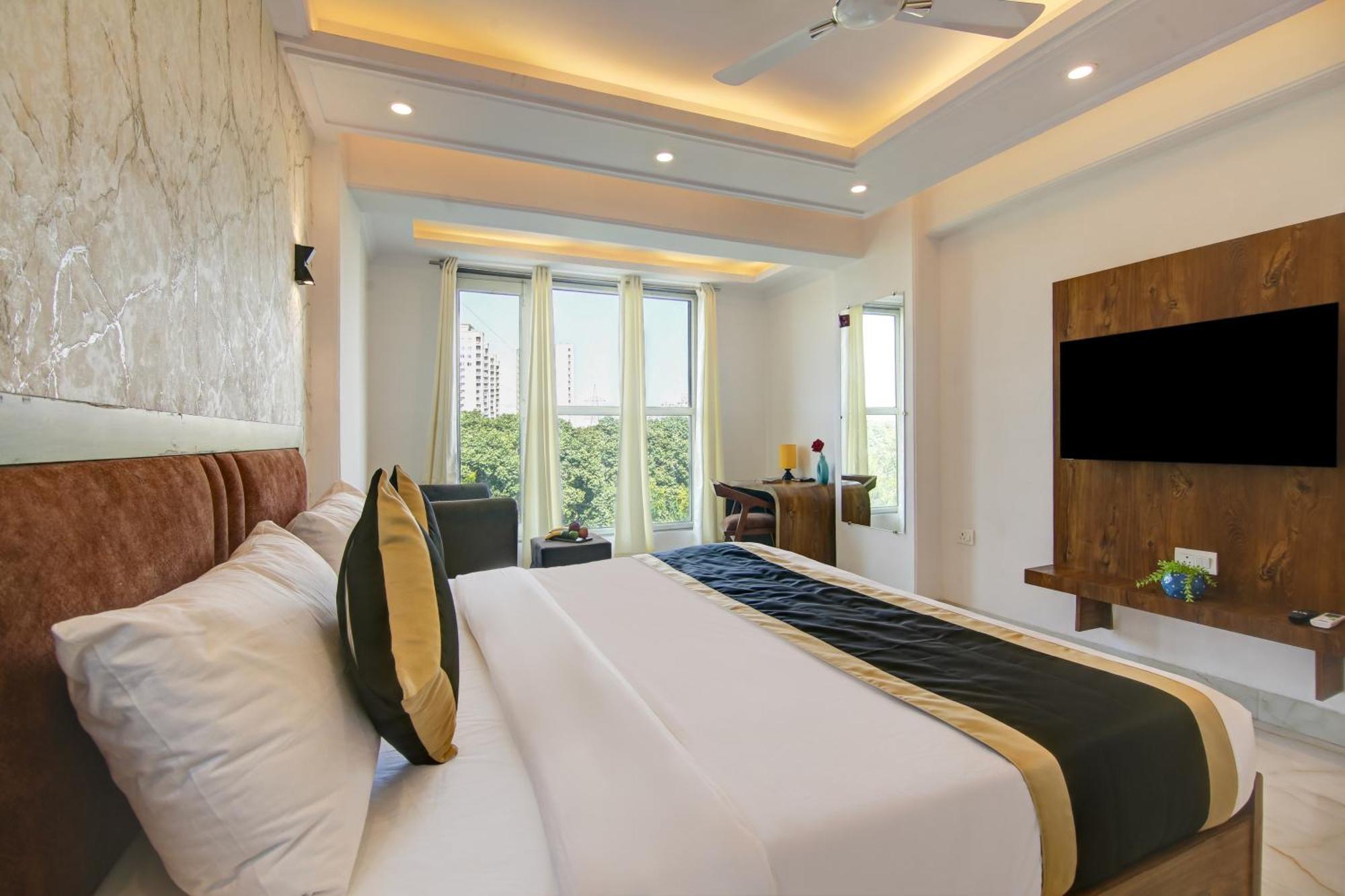 Hotel The Emporio Grand Near Vaishali Metro Station Ghaziabad Luaran gambar
