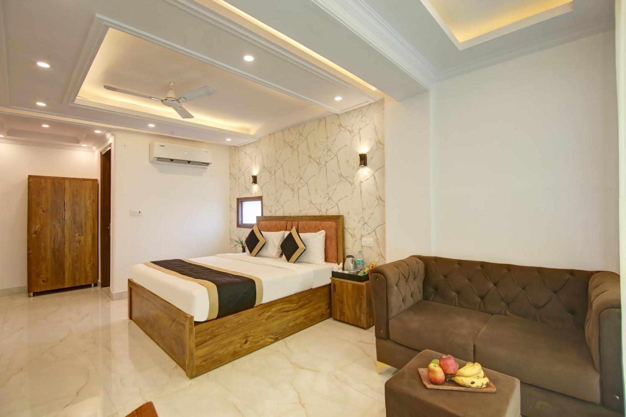 Hotel The Emporio Grand Near Vaishali Metro Station Ghaziabad Luaran gambar