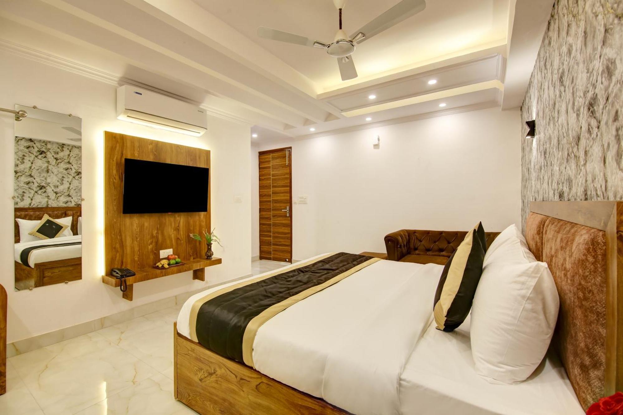 Hotel The Emporio Grand Near Vaishali Metro Station Ghaziabad Luaran gambar