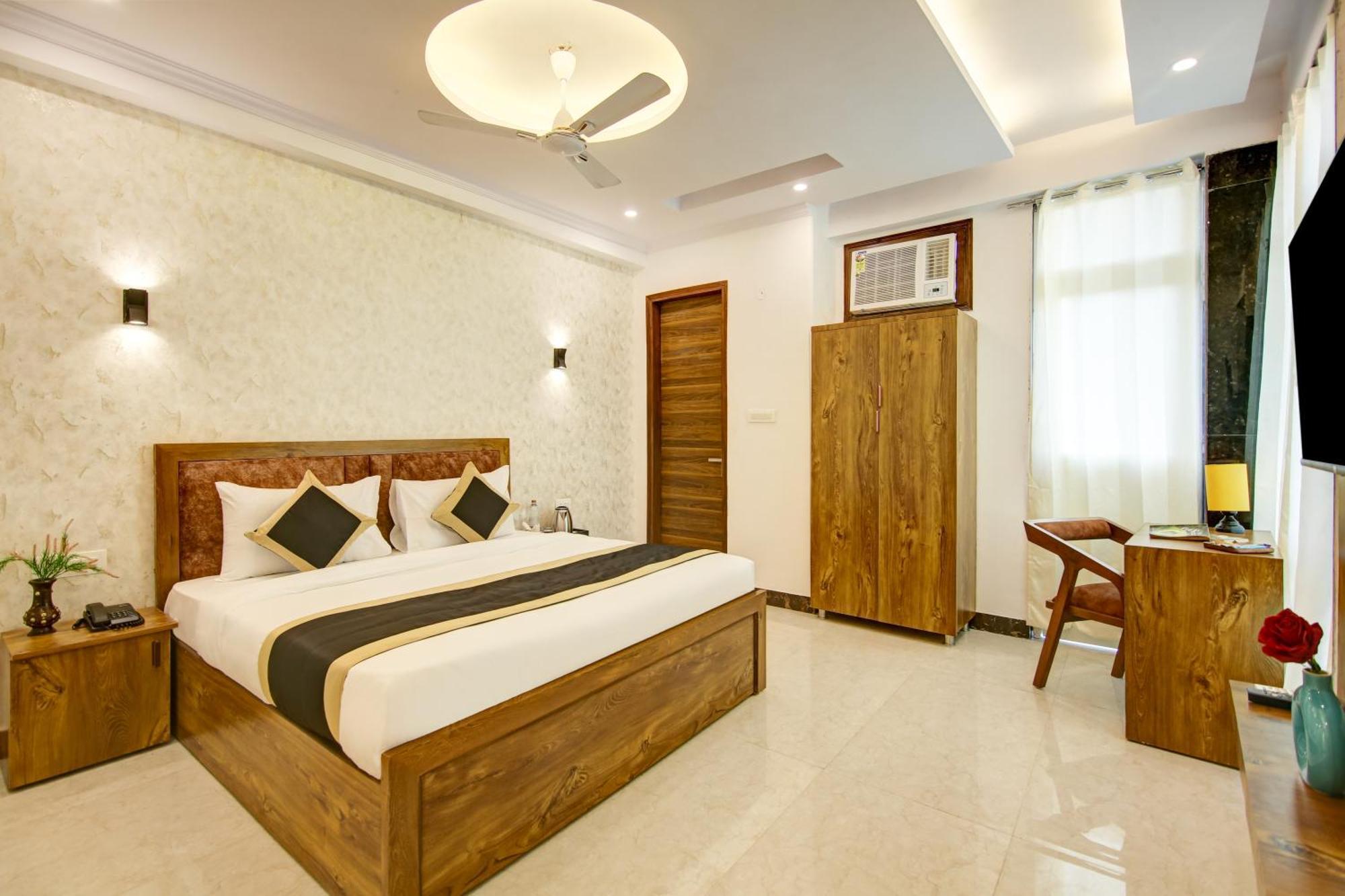 Hotel The Emporio Grand Near Vaishali Metro Station Ghaziabad Luaran gambar