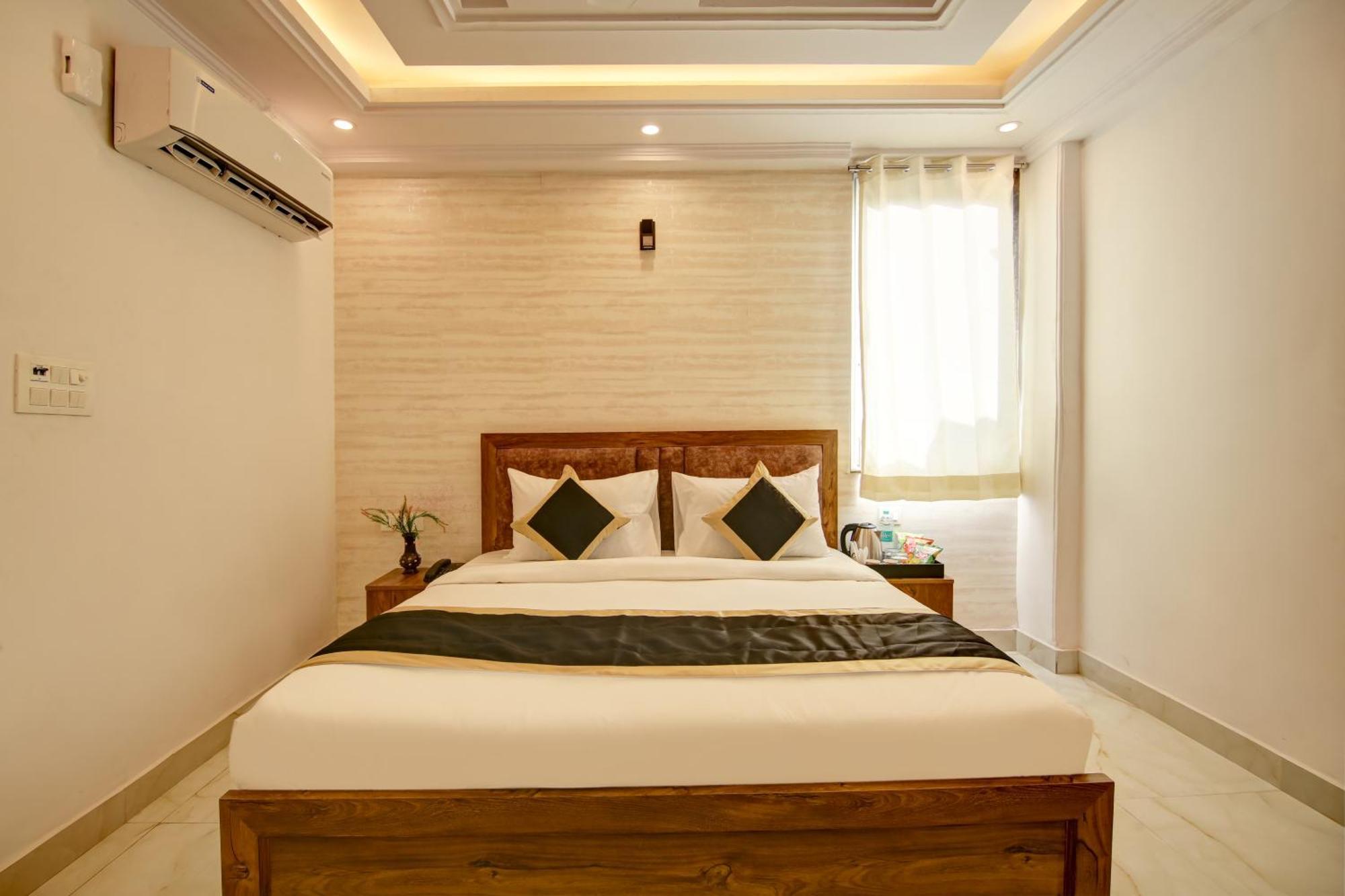 Hotel The Emporio Grand Near Vaishali Metro Station Ghaziabad Luaran gambar