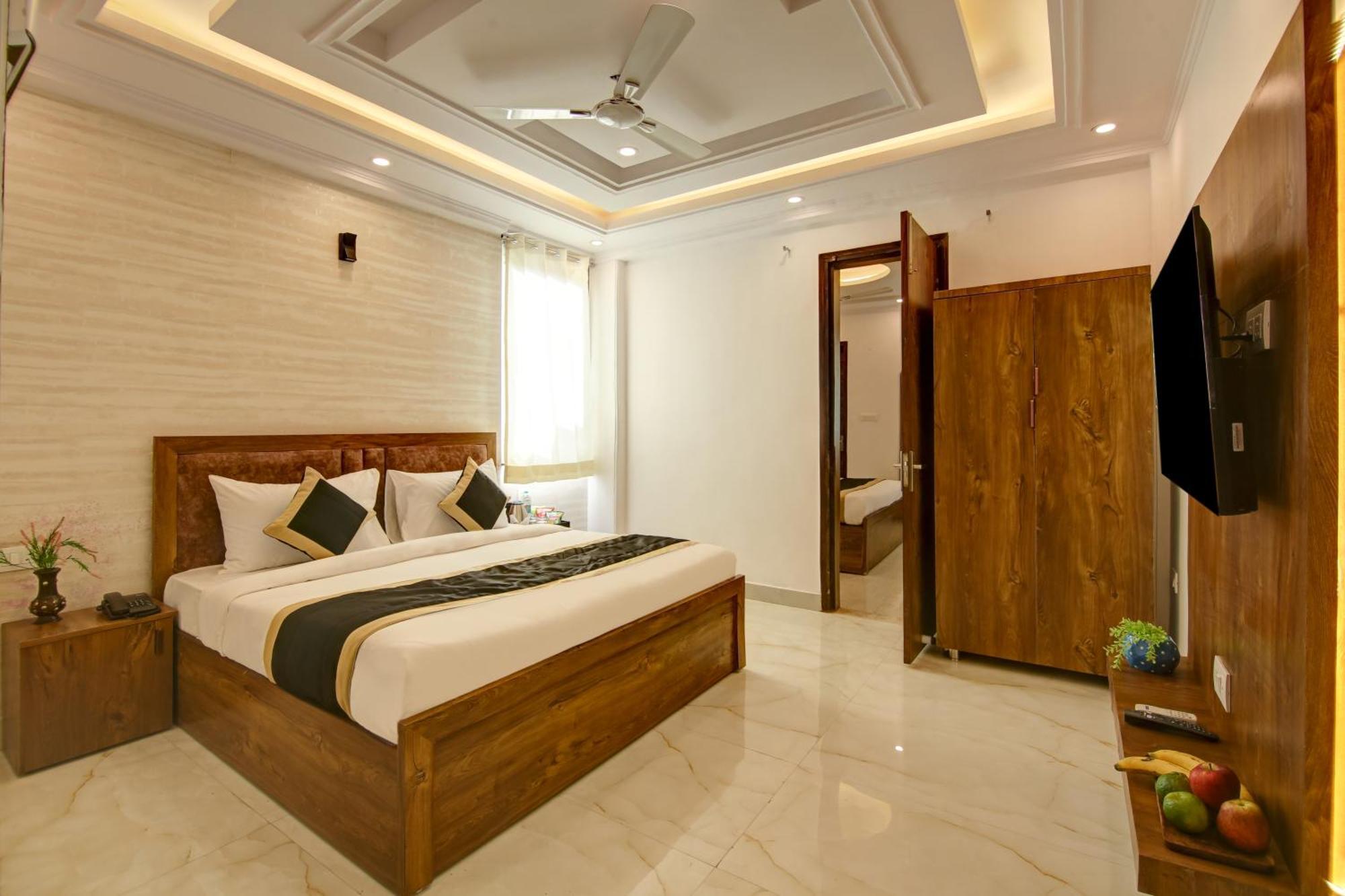Hotel The Emporio Grand Near Vaishali Metro Station Ghaziabad Luaran gambar