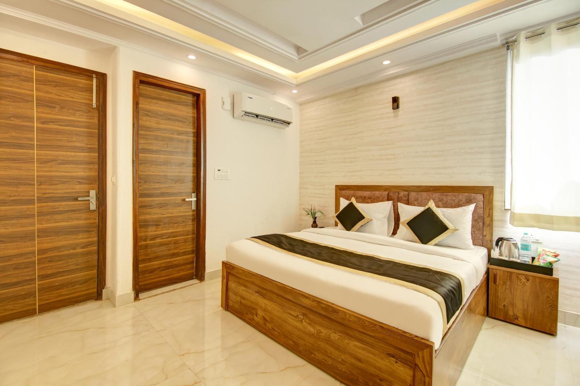 Hotel The Emporio Grand Near Vaishali Metro Station Ghaziabad Luaran gambar
