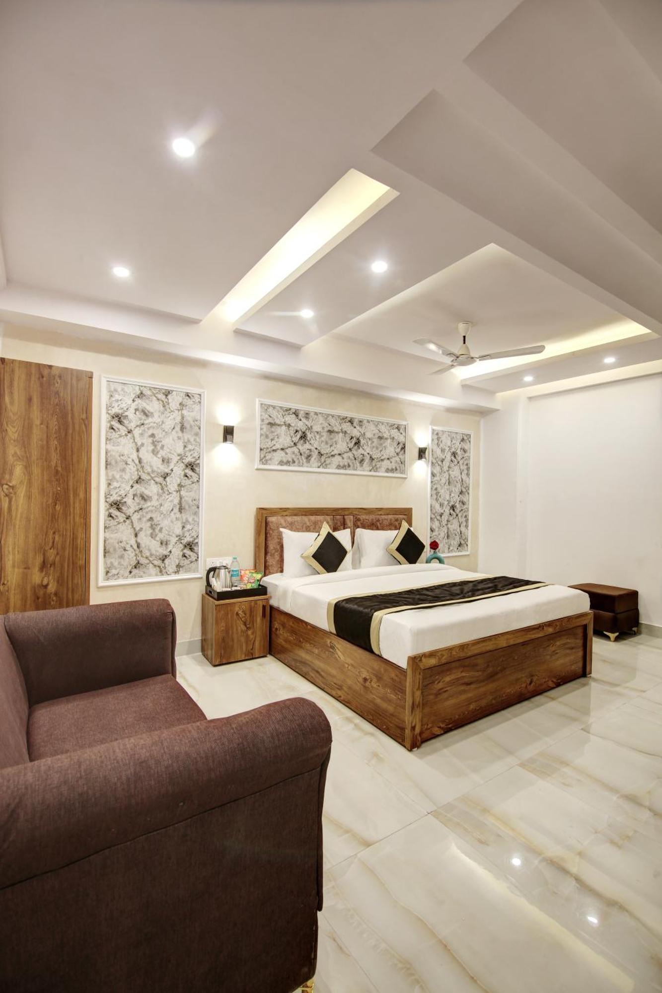 Hotel The Emporio Grand Near Vaishali Metro Station Ghaziabad Luaran gambar