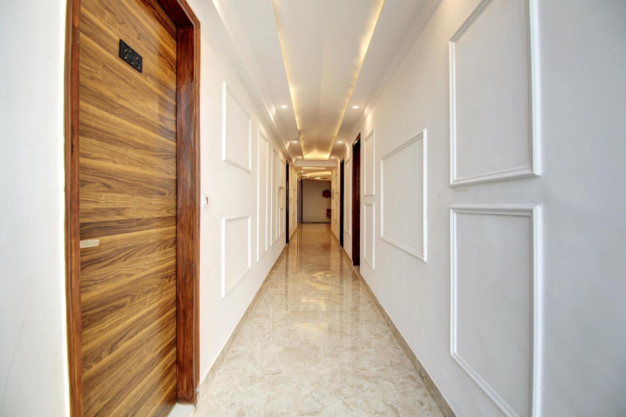 Hotel The Emporio Grand Near Vaishali Metro Station Ghaziabad Luaran gambar