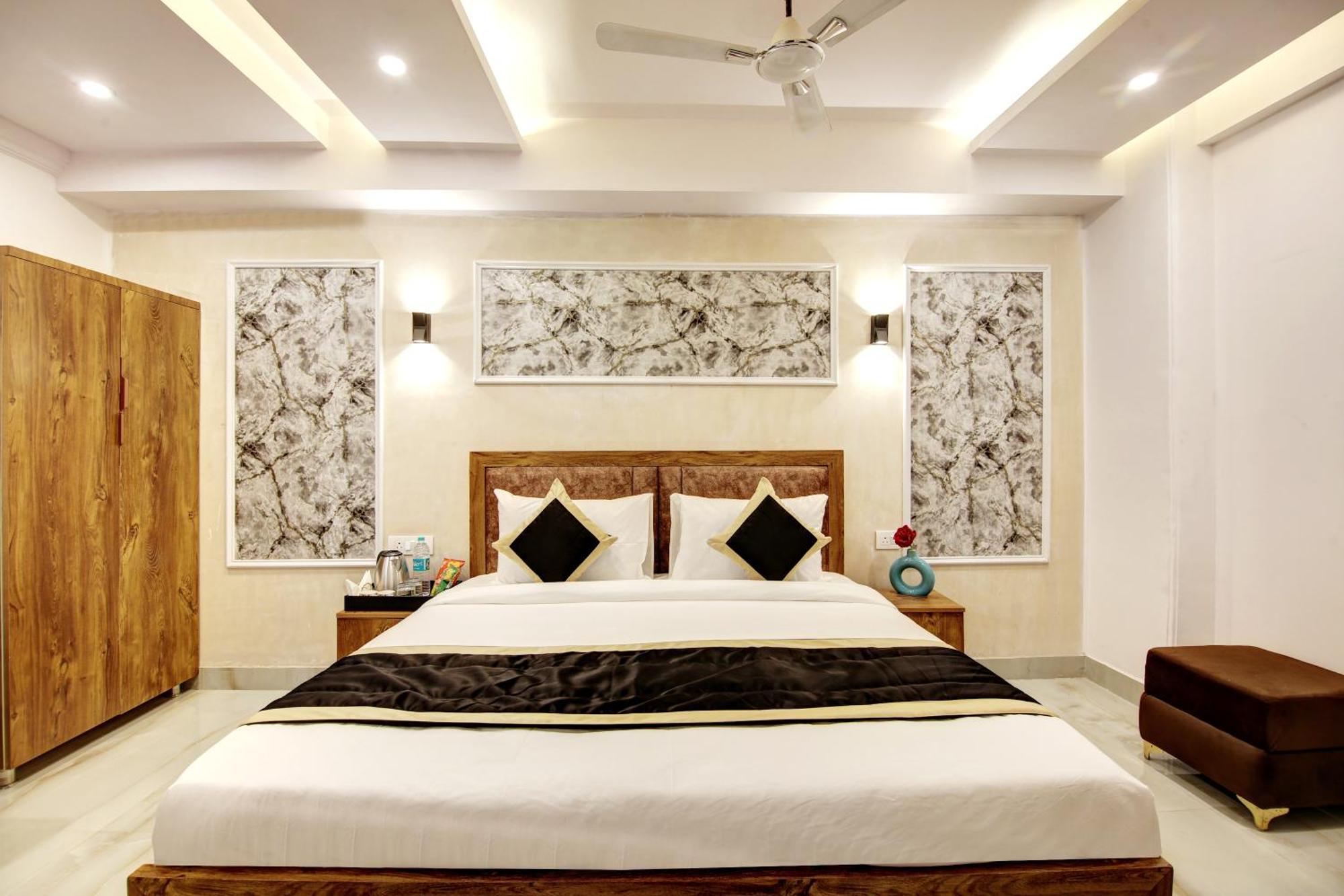 Hotel The Emporio Grand Near Vaishali Metro Station Ghaziabad Luaran gambar