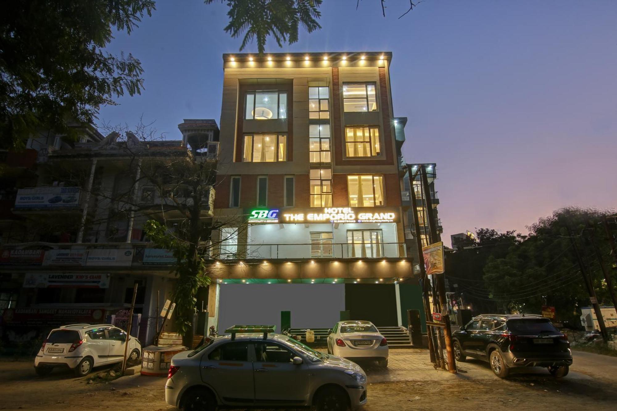 Hotel The Emporio Grand Near Vaishali Metro Station Ghaziabad Luaran gambar
