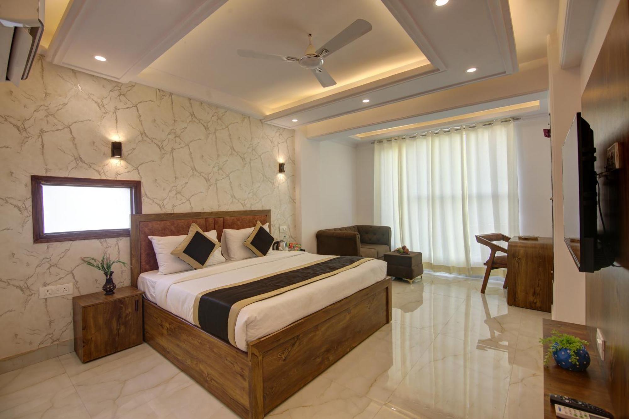 Hotel The Emporio Grand Near Vaishali Metro Station Ghaziabad Luaran gambar